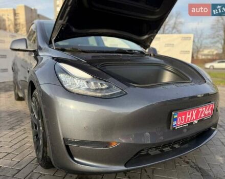 Сірий Тесла Model Y, об'ємом двигуна 0 л та пробігом 180 тис. км за 16900 $, фото 20 на Automoto.ua
