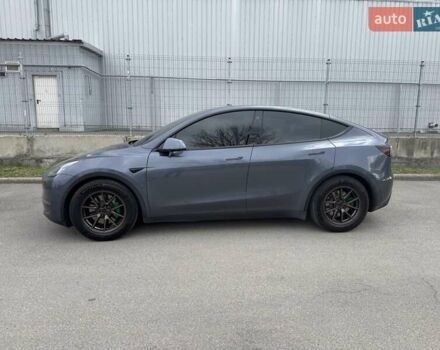 Серый Тесла Model Y, объемом двигателя 0 л и пробегом 51 тыс. км за 27000 $, фото 4 на Automoto.ua