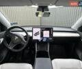 Серый Тесла Model Y, объемом двигателя 0 л и пробегом 99 тыс. км за 26000 $, фото 10 на Automoto.ua