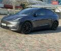 Серый Тесла Model Y, объемом двигателя 0 л и пробегом 58 тыс. км за 29999 $, фото 6 на Automoto.ua