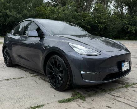 Серый Тесла Model Y, объемом двигателя 0 л и пробегом 95 тыс. км за 25000 $, фото 1 на Automoto.ua