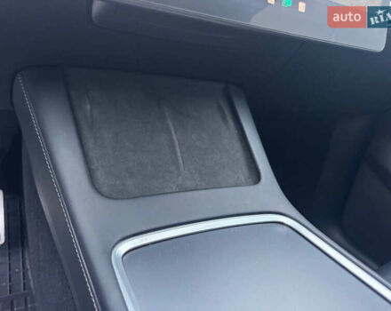 Серый Тесла Model Y, объемом двигателя 0 л и пробегом 107 тыс. км за 23999 $, фото 60 на Automoto.ua