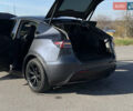 Серый Тесла Model Y, объемом двигателя 0 л и пробегом 44 тыс. км за 26000 $, фото 24 на Automoto.ua