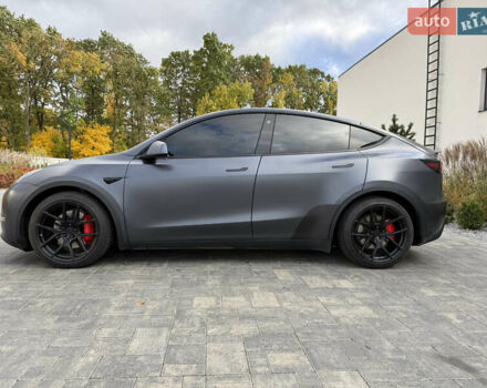 Сірий Тесла Model Y, об'ємом двигуна 0 л та пробігом 110 тис. км за 30000 $, фото 1 на Automoto.ua