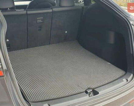 Серый Тесла Model Y, объемом двигателя 0 л и пробегом 84 тыс. км за 24999 $, фото 17 на Automoto.ua