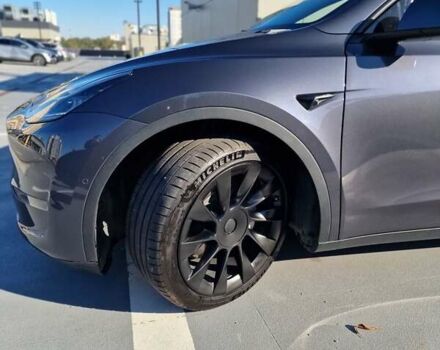 Сірий Тесла Model Y, об'ємом двигуна 0 л та пробігом 80 тис. км за 27700 $, фото 25 на Automoto.ua