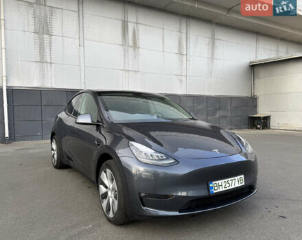 Серый Тесла Model Y, объемом двигателя 0 л и пробегом 38 тыс. км за 28900 $, фото 11 на Automoto.ua