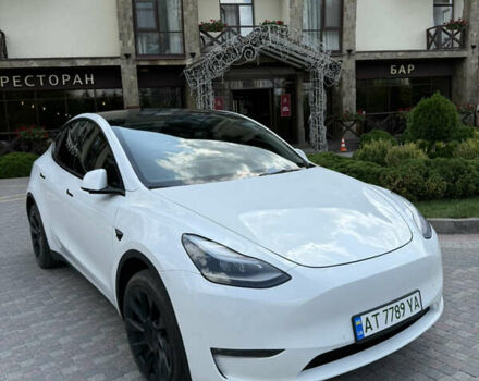Серый Тесла Model Y, объемом двигателя 0 л и пробегом 60 тыс. км за 25200 $, фото 1 на Automoto.ua