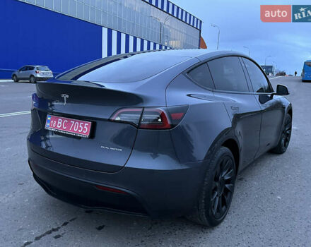 Серый Тесла Model Y, объемом двигателя 0 л и пробегом 110 тыс. км за 23700 $, фото 7 на Automoto.ua