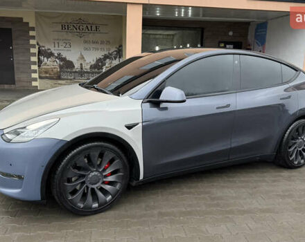 Серый Тесла Model Y, объемом двигателя 0 л и пробегом 138 тыс. км за 20200 $, фото 2 на Automoto.ua