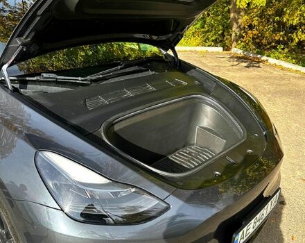 Тесла Model Y 2021 в Каменское - Днепродзержинск на Automoto.ua Серый Тесла Model Y, объемом двигателя 0 л и пробегом 62 тыс. км за 29000 $, фото 7 на Automoto.ua