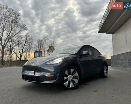 Серый Тесла Model Y, объемом двигателя 0 л и пробегом 31 тыс. км за 23999 $, фото 66 на Automoto.ua