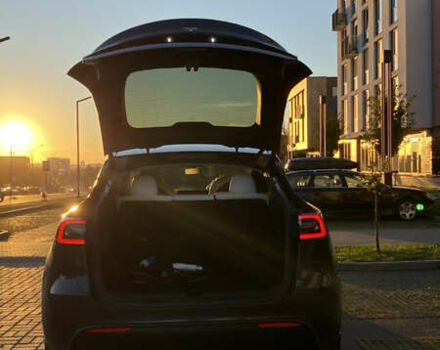 Серый Тесла Model Y, объемом двигателя 0 л и пробегом 98 тыс. км за 25300 $, фото 13 на Automoto.ua