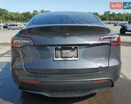Серый Тесла Model Y, объемом двигателя 0 л и пробегом 81 тыс. км за 17500 $, фото 5 на Automoto.ua
