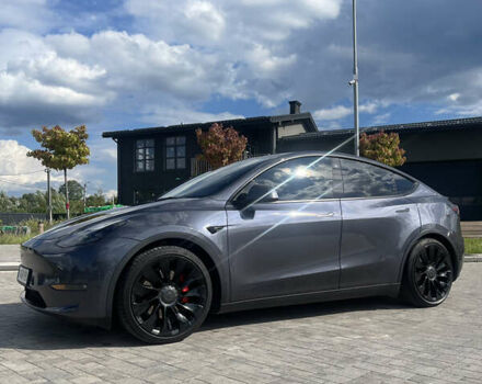 Серый Тесла Model Y, объемом двигателя 0 л и пробегом 69 тыс. км за 24100 $, фото 4 на Automoto.ua