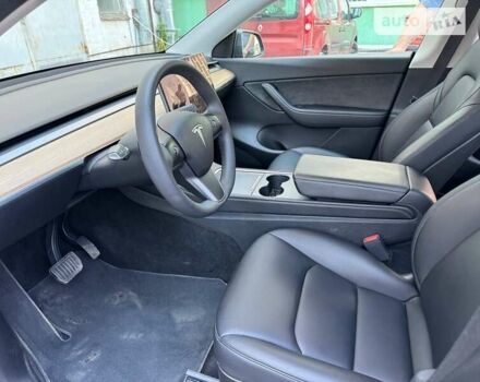 Сірий Тесла Model Y, об'ємом двигуна 0 л та пробігом 114 тис. км за 25000 $, фото 3 на Automoto.ua
