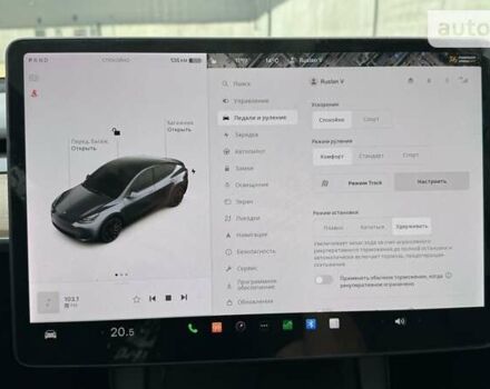 Серый Тесла Model Y, объемом двигателя 0 л и пробегом 26 тыс. км за 39900 $, фото 25 на Automoto.ua