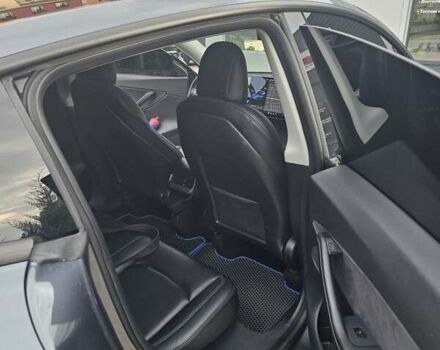 Тесла Model Y 2021 в Мукачеве на Automoto.ua Серый Тесла Model Y, объемом двигателя 0 л и пробегом 62 тыс. км за 26950 $, фото 11 на Automoto.ua