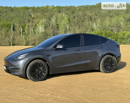 Серый Тесла Model Y, объемом двигателя 0 л и пробегом 30 тыс. км за 28500 $, фото 9 на Automoto.ua