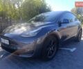 Серый Тесла Model Y, объемом двигателя 0 л и пробегом 29 тыс. км за 27500 $, фото 1 на Automoto.ua