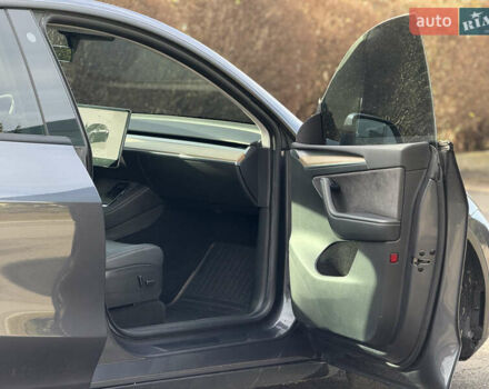 Сірий Тесла Model Y, об'ємом двигуна 0 л та пробігом 67 тис. км за 25000 $, фото 38 на Automoto.ua