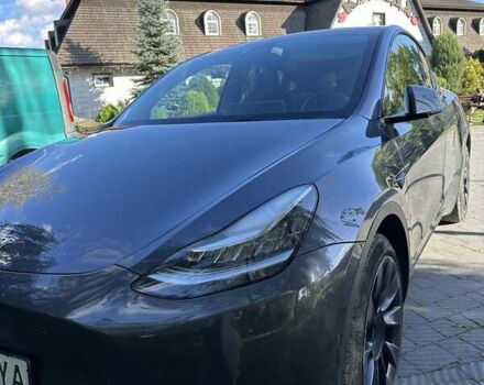Серый Тесла Model Y, объемом двигателя 0 л и пробегом 60 тыс. км за 28999 $, фото 24 на Automoto.ua