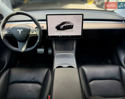 Серый Тесла Model Y, объемом двигателя 0 л и пробегом 54 тыс. км за 26000 $, фото 18 на Automoto.ua
