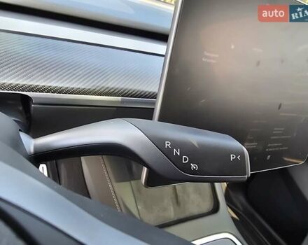 Серый Тесла Model Y, объемом двигателя 0 л и пробегом 34 тыс. км за 27500 $, фото 26 на Automoto.ua