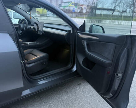 Сірий Тесла Model Y, об'ємом двигуна 0 л та пробігом 86 тис. км за 30000 $, фото 17 на Automoto.ua