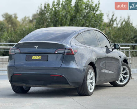 Тесла Model Y 2022 в Киеве на Automoto.ua Серый Тесла Model Y, объемом двигателя 0 л и пробегом 28 тыс. км за 29300 $, фото 10 на Automoto.ua