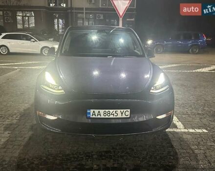 Серый Тесла Model Y, объемом двигателя 0 л и пробегом 64 тыс. км за 28999 $, фото 10 на Automoto.ua