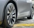 Серый Тесла Model Y, объемом двигателя 0 л и пробегом 19 тыс. км за 29999 $, фото 28 на Automoto.ua