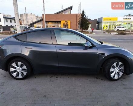 Серый Тесла Model Y, объемом двигателя 0 л и пробегом 74 тыс. км за 26999 $, фото 13 на Automoto.ua