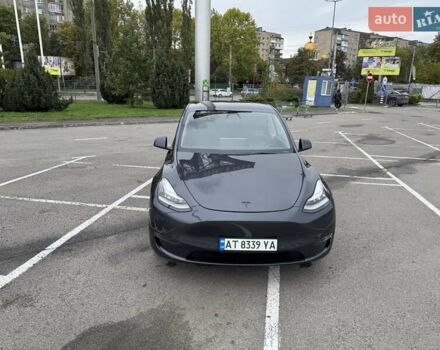 Серый Тесла Model Y, объемом двигателя 0 л и пробегом 61 тыс. км за 25500 $, фото 31 на Automoto.ua