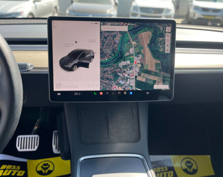 Серый Тесла Model Y, объемом двигателя 82 л и пробегом 22 тыс. км за 27000 $, фото 15 на Automoto.ua