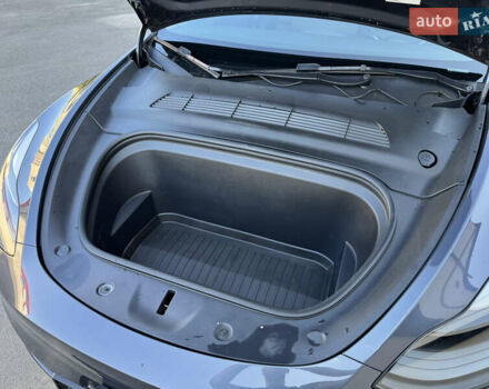 Серый Тесла Model Y, объемом двигателя 0 л и пробегом 100 тыс. км за 24500 $, фото 71 на Automoto.ua