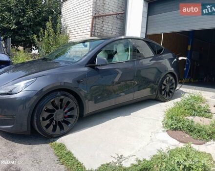 Серый Тесла Model Y, объемом двигателя 0 л и пробегом 113 тыс. км за 24500 $, фото 9 на Automoto.ua