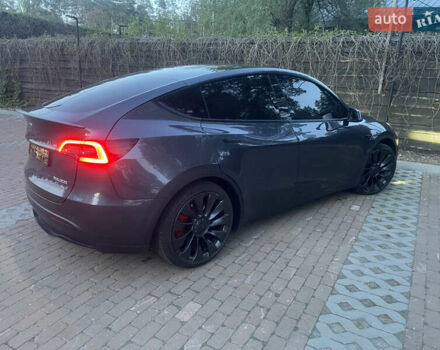 Серый Тесла Model Y, объемом двигателя 0 л и пробегом 69 тыс. км за 29999 $, фото 32 на Automoto.ua