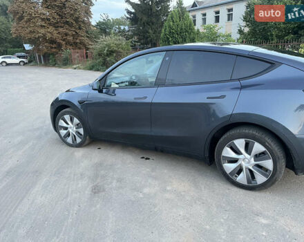 Серый Тесла Model Y, объемом двигателя 0 л и пробегом 30 тыс. км за 25000 $, фото 31 на Automoto.ua