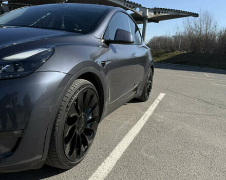 Серый Тесла Model Y, объемом двигателя 0 л и пробегом 20 тыс. км за 28500 $, фото 6 на Automoto.ua