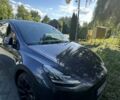 Серый Тесла Model Y, объемом двигателя 0 л и пробегом 60 тыс. км за 28999 $, фото 1 на Automoto.ua
