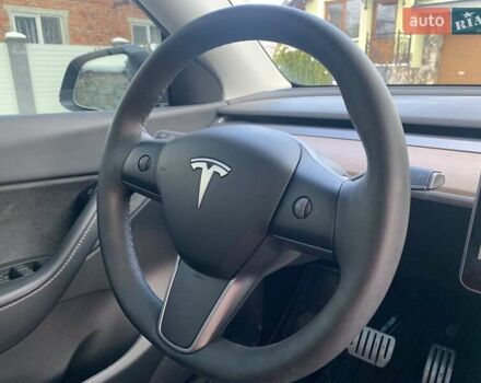 Серый Тесла Model Y, объемом двигателя 0 л и пробегом 54 тыс. км за 24000 $, фото 8 на Automoto.ua