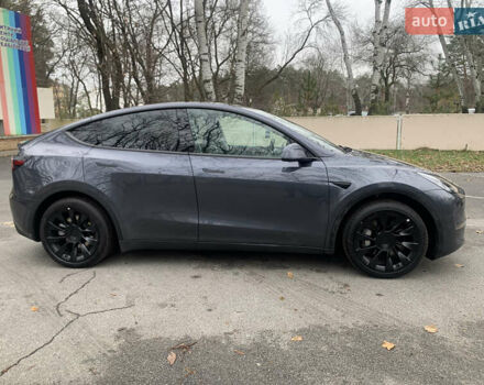 Серый Тесла Model Y, объемом двигателя 0 л и пробегом 10 тыс. км за 55000 $, фото 29 на Automoto.ua