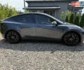Серый Тесла Model Y, объемом двигателя 0 л и пробегом 61 тыс. км за 33000 $, фото 4 на Automoto.ua