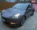 Серый Тесла Model Y, объемом двигателя 0 л и пробегом 27 тыс. км за 25900 $, фото 1 на Automoto.ua