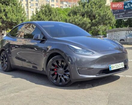 Серый Тесла Model Y, объемом двигателя 0 л и пробегом 34 тыс. км за 27500 $, фото 1 на Automoto.ua