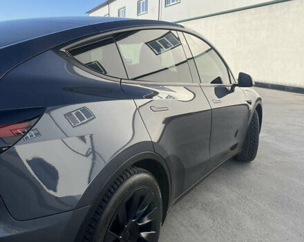 Серый Тесла Model Y, объемом двигателя 0 л и пробегом 35 тыс. км за 27200 $, фото 4 на Automoto.ua