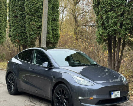 Серый Тесла Model Y, объемом двигателя 0 л и пробегом 58 тыс. км за 25000 $, фото 3 на Automoto.ua