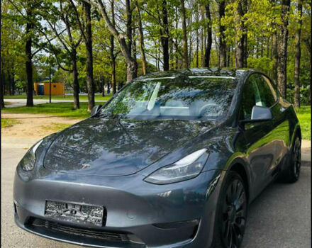 Серый Тесла Model Y, объемом двигателя 0 л и пробегом 54 тыс. км за 31500 $, фото 7 на Automoto.ua