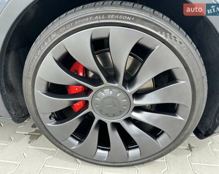 Сірий Тесла Model Y, об'ємом двигуна 0 л та пробігом 47 тис. км за 29999 $, фото 19 на Automoto.ua